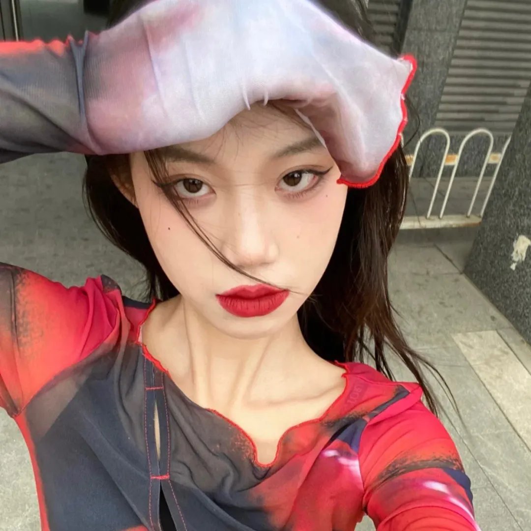 罗特岛的妇女